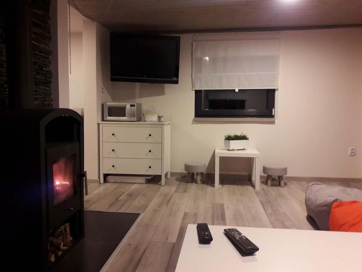 Chata 100 Český Jiřetín Extérieur photo